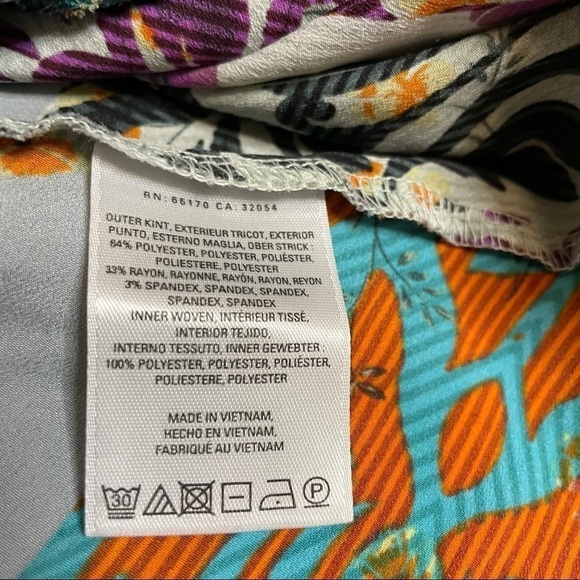 Anthro Little Yellow Button Layered Top - Picture 4 of 4